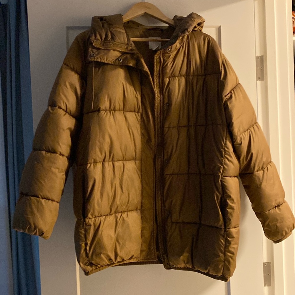 H&M oversized Tan Puffer with Hood, Women’s